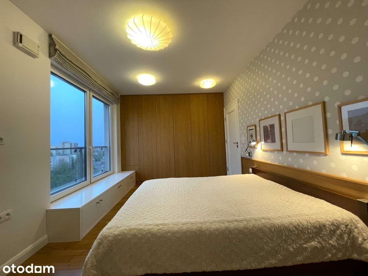 4 pokoje, 2 miejsca parkingowe-19