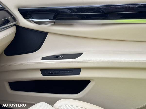 BMW Seria 7 730d xDrive Edition Exclusive - 27