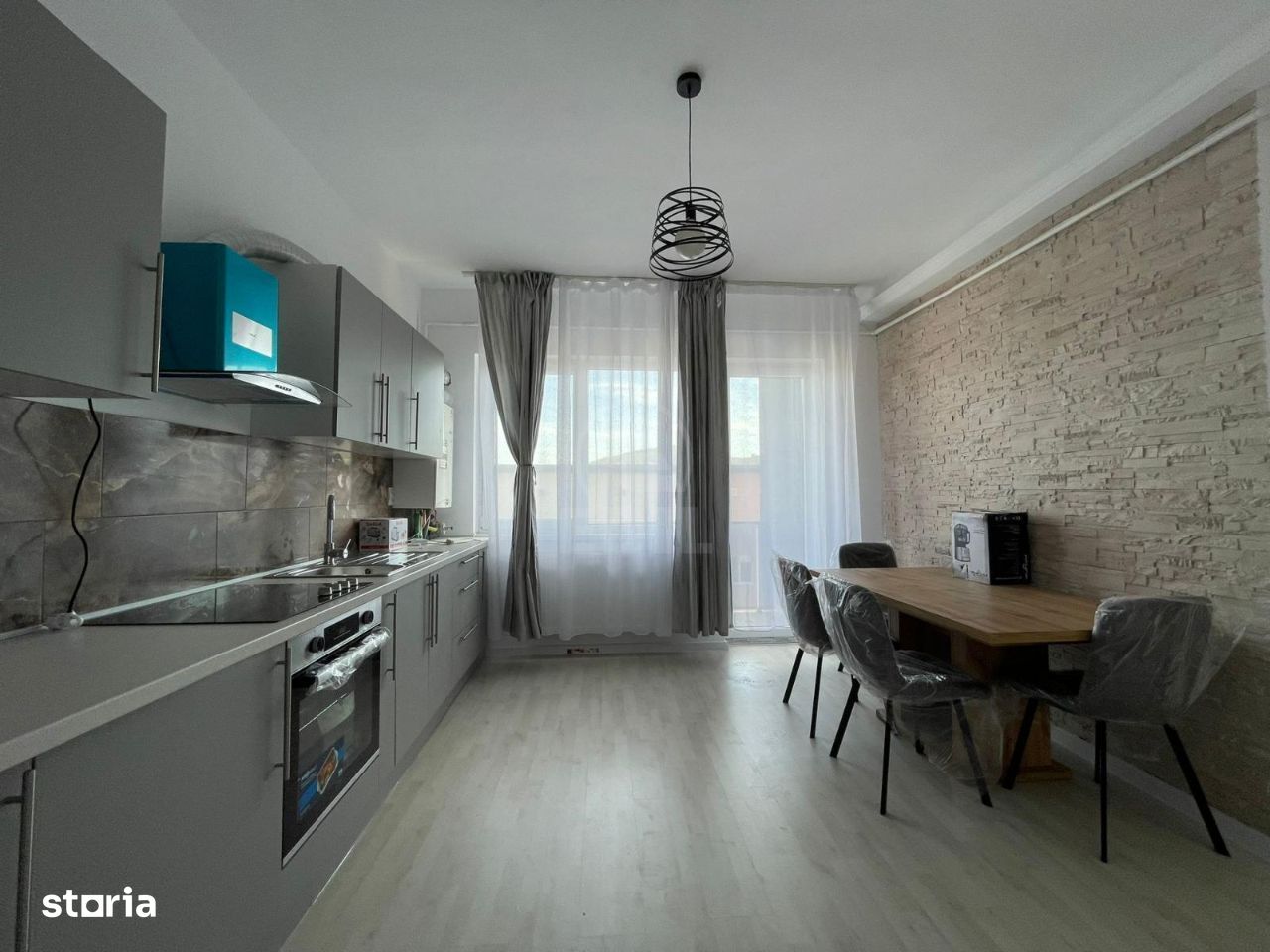 IDEAL CA SI INVESTITIE!!!Apartament de 2 camere, finisat si mobilat