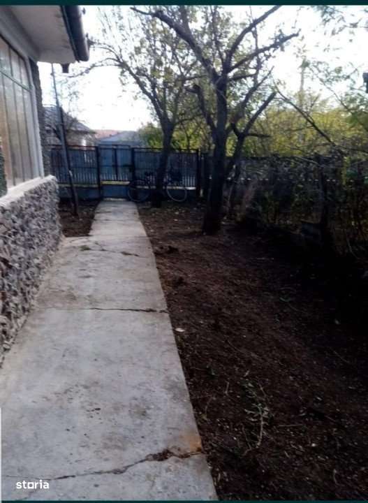 Casa la tara  de vanzare in Sitaru, teren de 675 mp, suprafata casa de - Imagine principală: 3/13