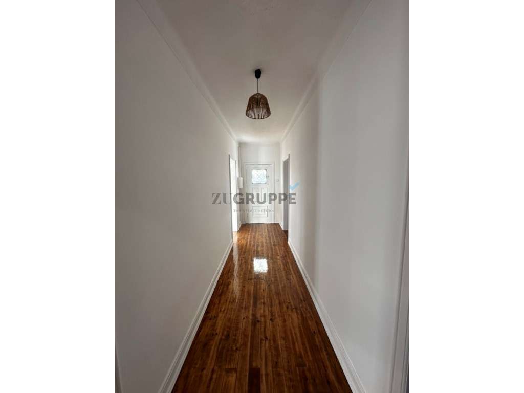 Casa de arquitetura tradicional portuguesa - Grande imagem: 5/28