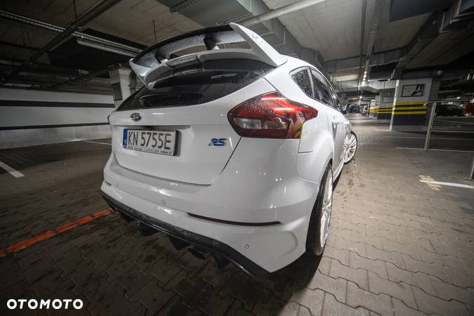 Ford Focus 2.3 EcoBoost RS - 10