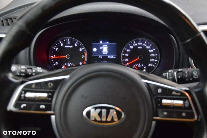 Kia Sportage - 18