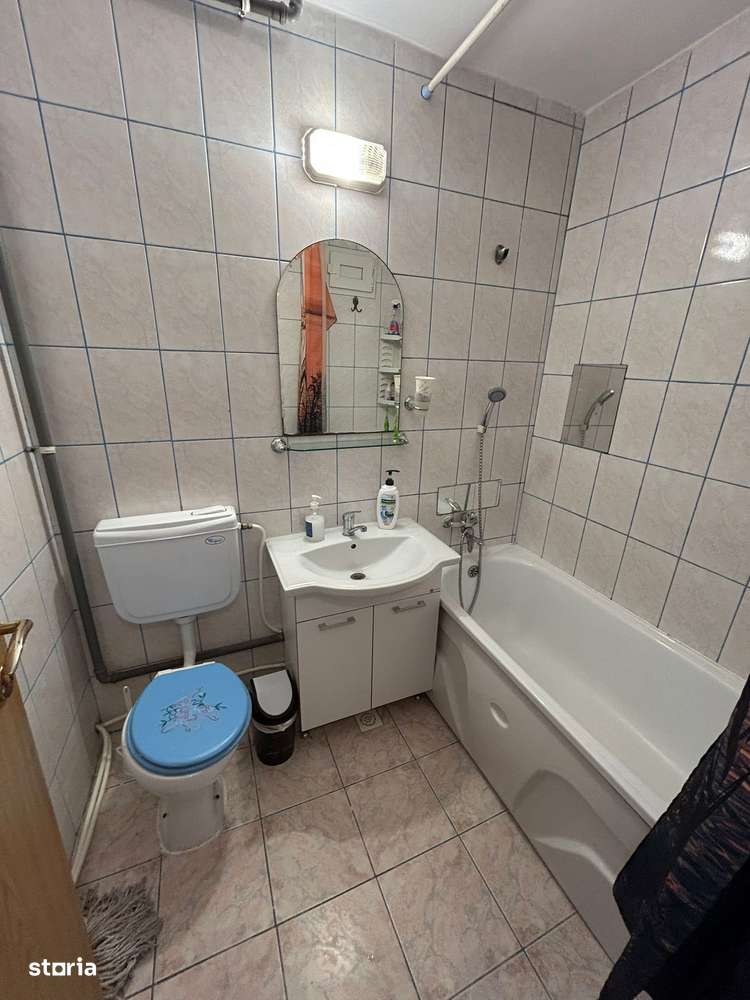 De inchiriat 2 camere,zona spitalului Nou,Pret 1300 lei|luna - Imagine principală: 5/8