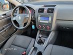 Volkswagen Golf 1.6 Trendline - 6