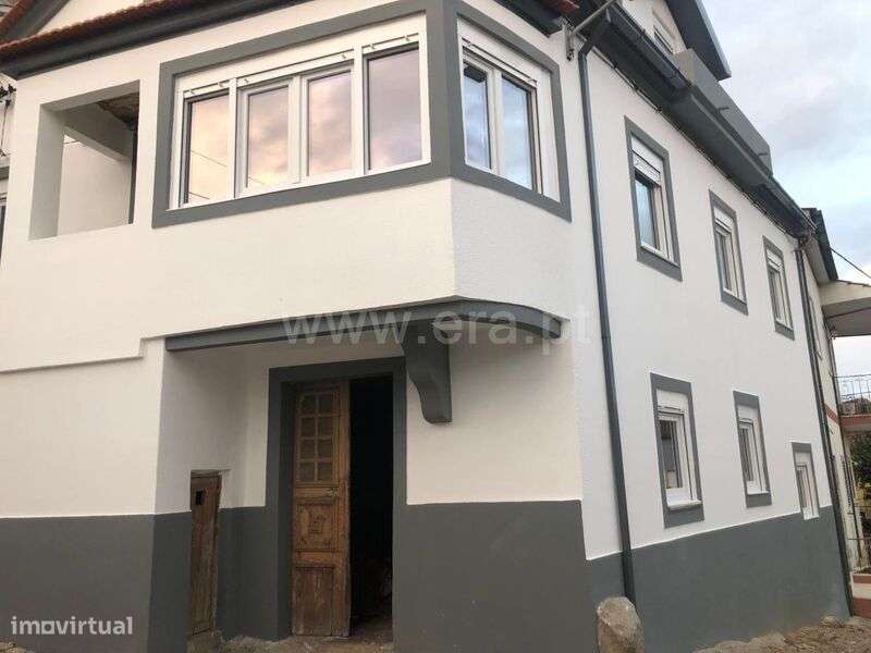 Moradia Geminada T4 / Fundão, Alcaria - Grande imagem: 2/2