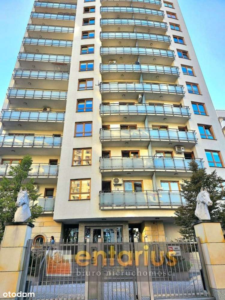 Apartament z pięknym widokiem na Tor Wyścigów Konn-19