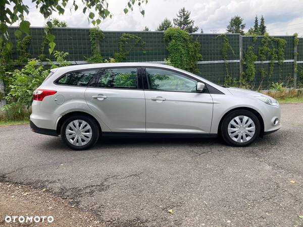 Ford Focus 1.6 TDCi DPF Titanium - 14