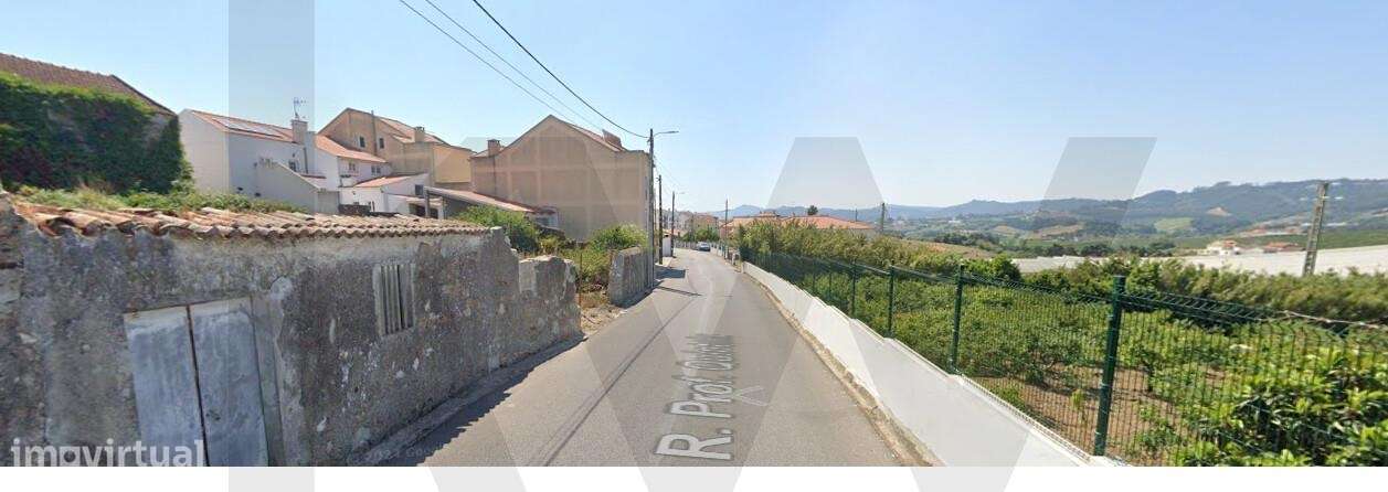 Terreno com projeto aprovado para 5 apartamentos - Livramento  Azueira-1