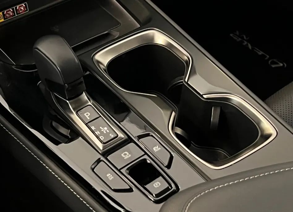 Lexus Nx Lexus NX350h 2,5 Hybrid 243 KM Prestige Salon Polska FV23%