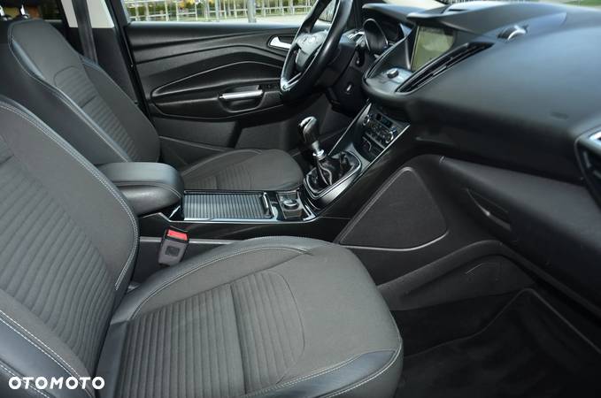 Ford Kuga 1.5 EcoBlue FWD Titanium - 25