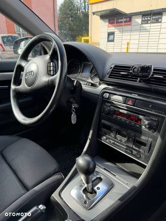 Audi A4 Avant 1.8T Tiptronic - 10