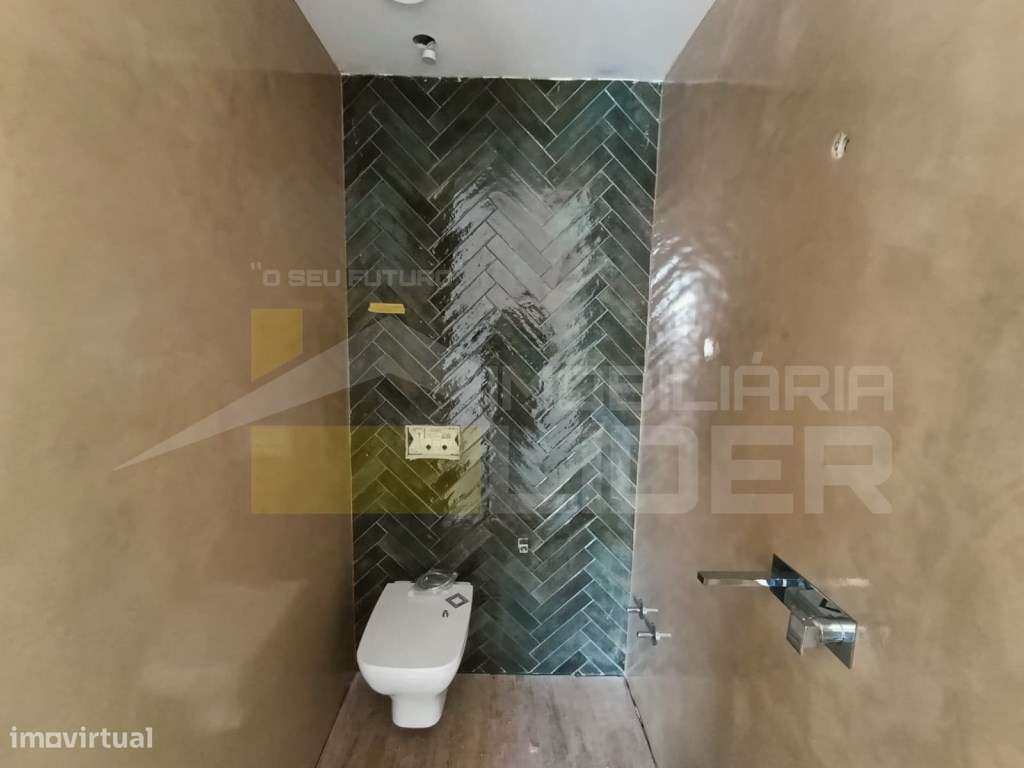 T4 penthouse duplex na Lourinha-18