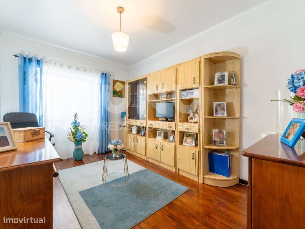 FANTÁSTICO APARTAMENTO T3 C/ TERRAÇO E ELEVADOR CENTRO MONTIJO-12
