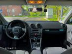 Audi A3 1.9 TDI Sportback DPF S tronic Attraction - 2