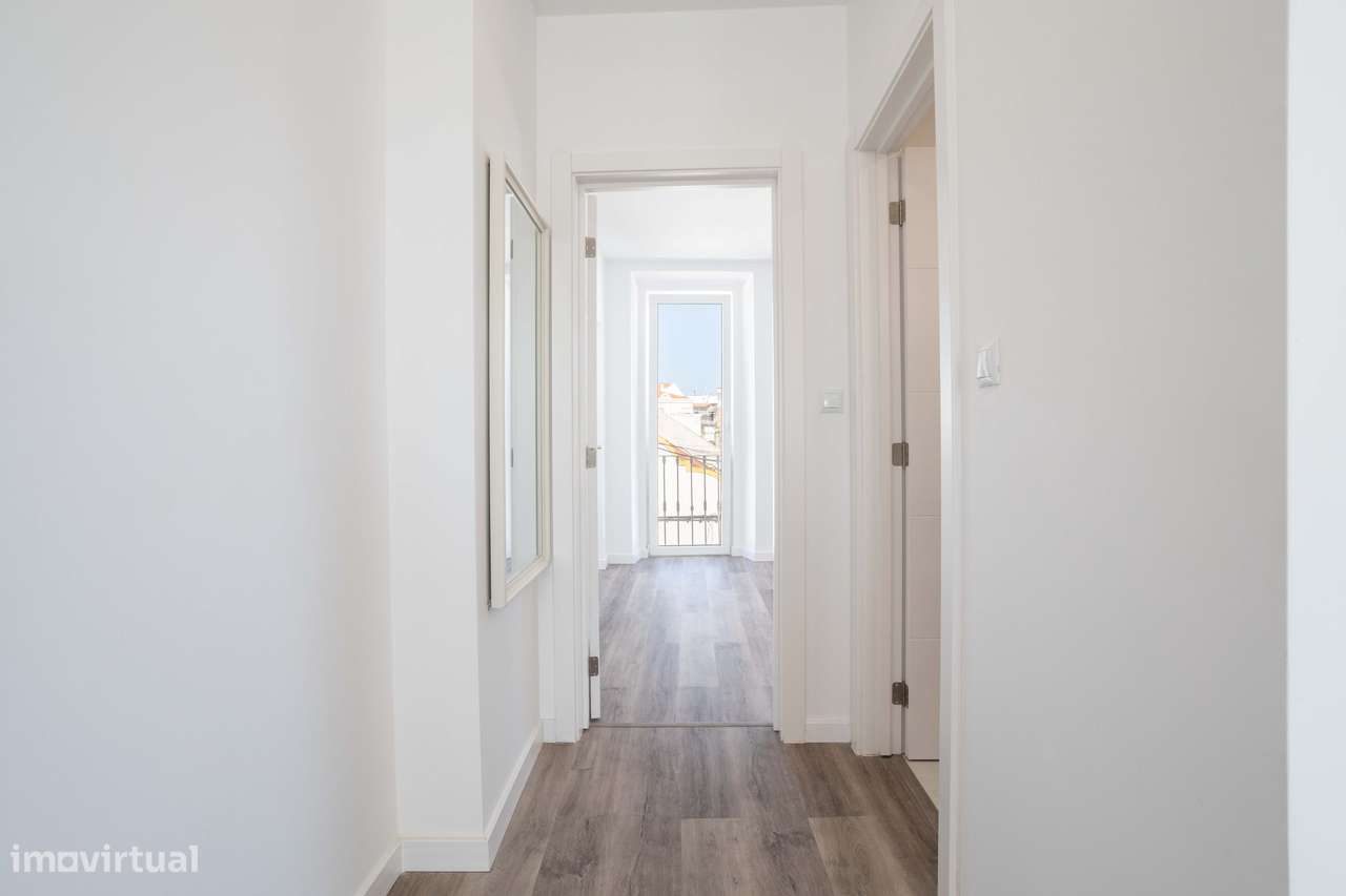 Duplex Remodelado com Terraço - Grande imagem: 4/17