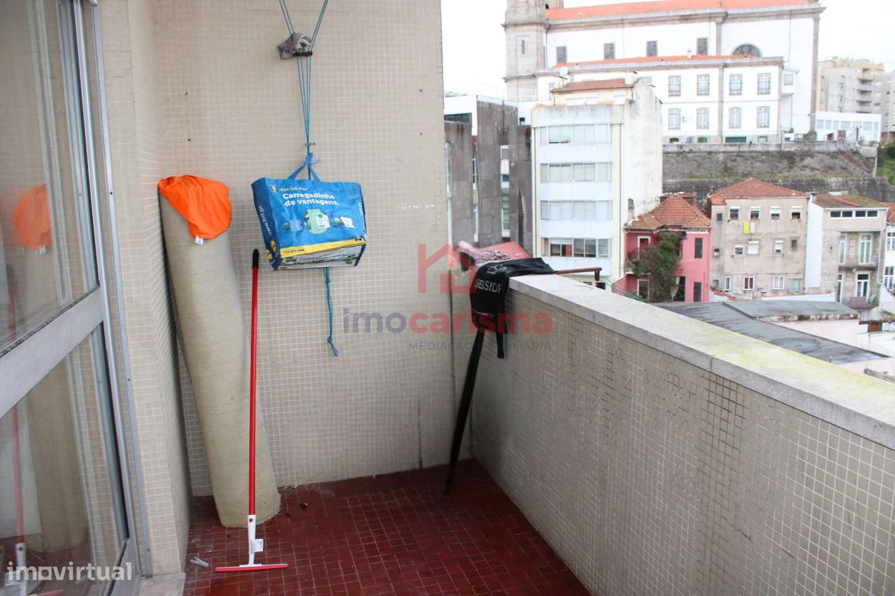 Apartamento T1 em Bonfim, Porto – Excelente Oportunidade!-14