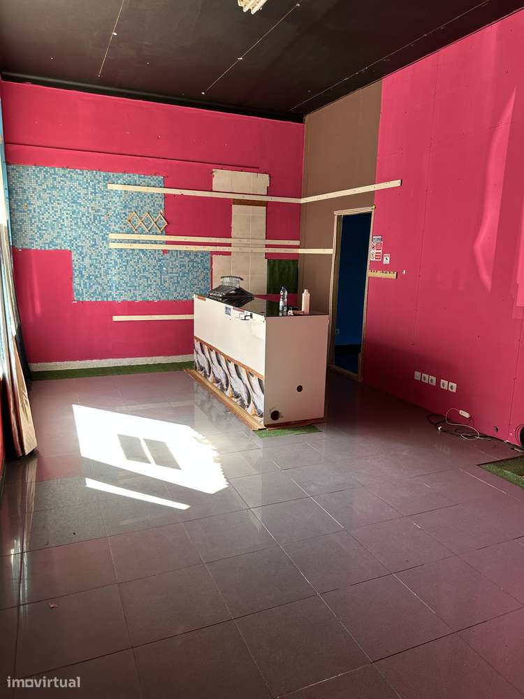 Loja para arrendar em Darque - Grande imagem: 2/9