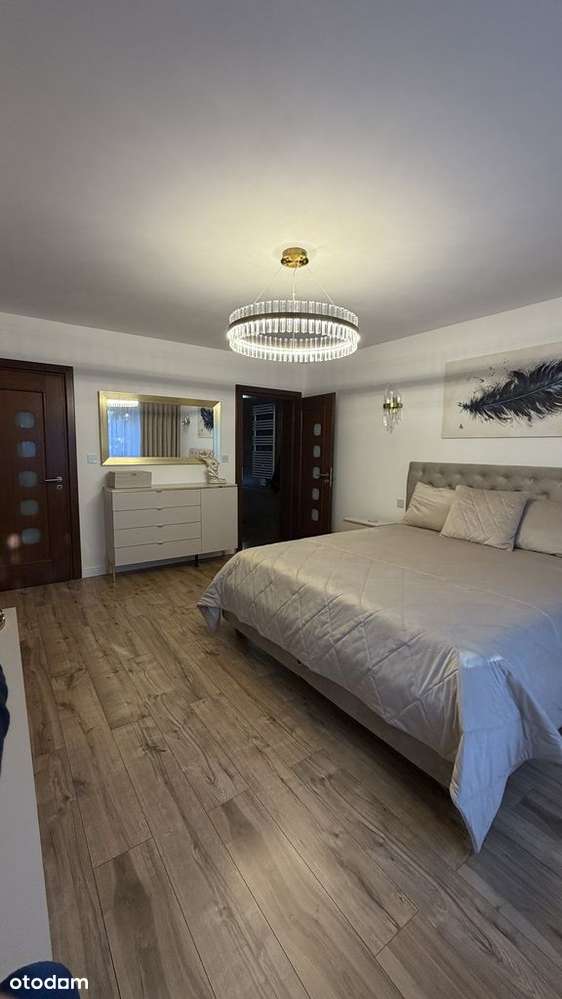 Dom i wielki garaż z mieszkaniem. Okazja!-10