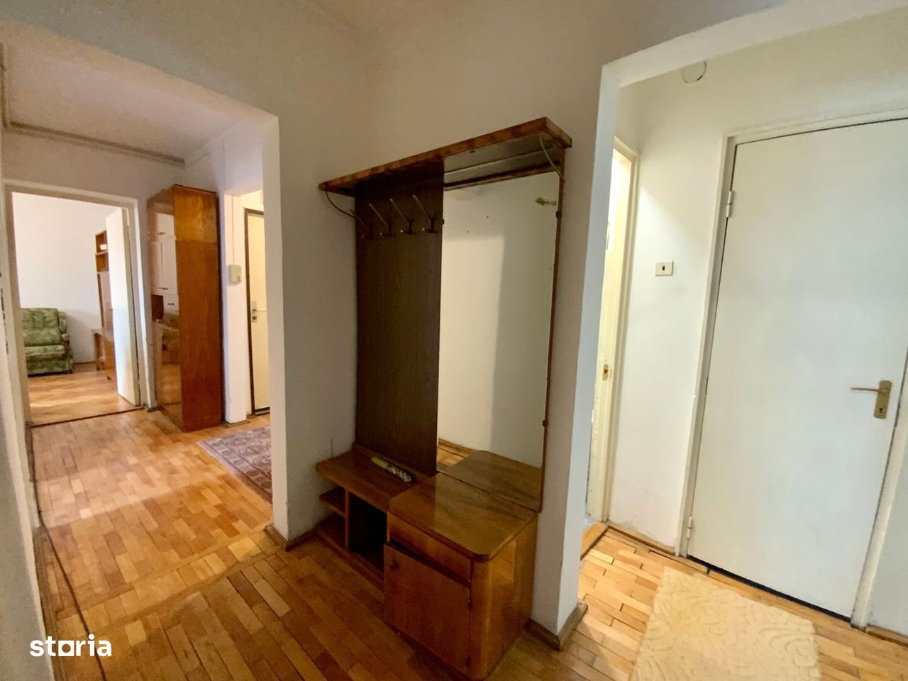 Apartament de vanzare in Sibiu cu 3 camere- 65 mp - boxa - N. Iorga