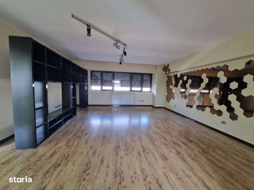 Apartament 3 cam, transformat in 4 camere, Piata Victoriei-0