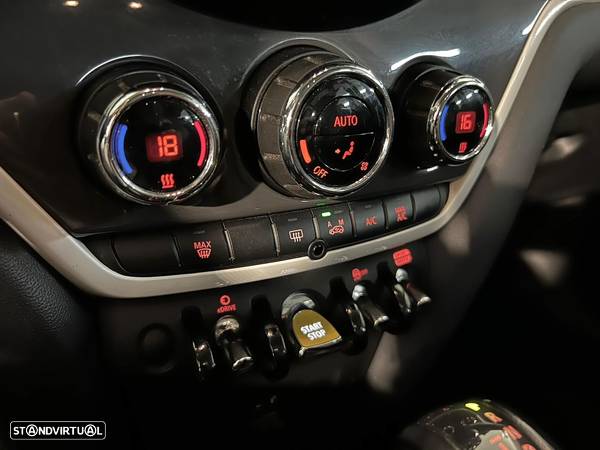 MINI Countryman Cooper SE ALL4 Auto - 23