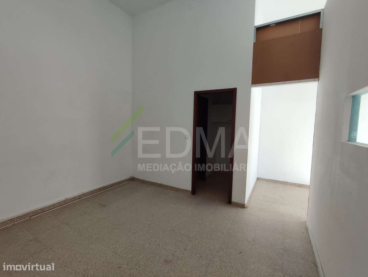 Loja - Grande imagem: 2/13