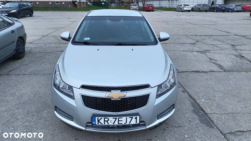 Chevrolet Cruze 1.7 D LT+ - 3