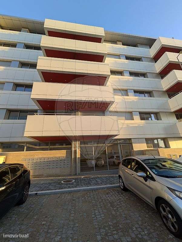 Apartamento T1 para arrendamento - Grande imagem: 2/13