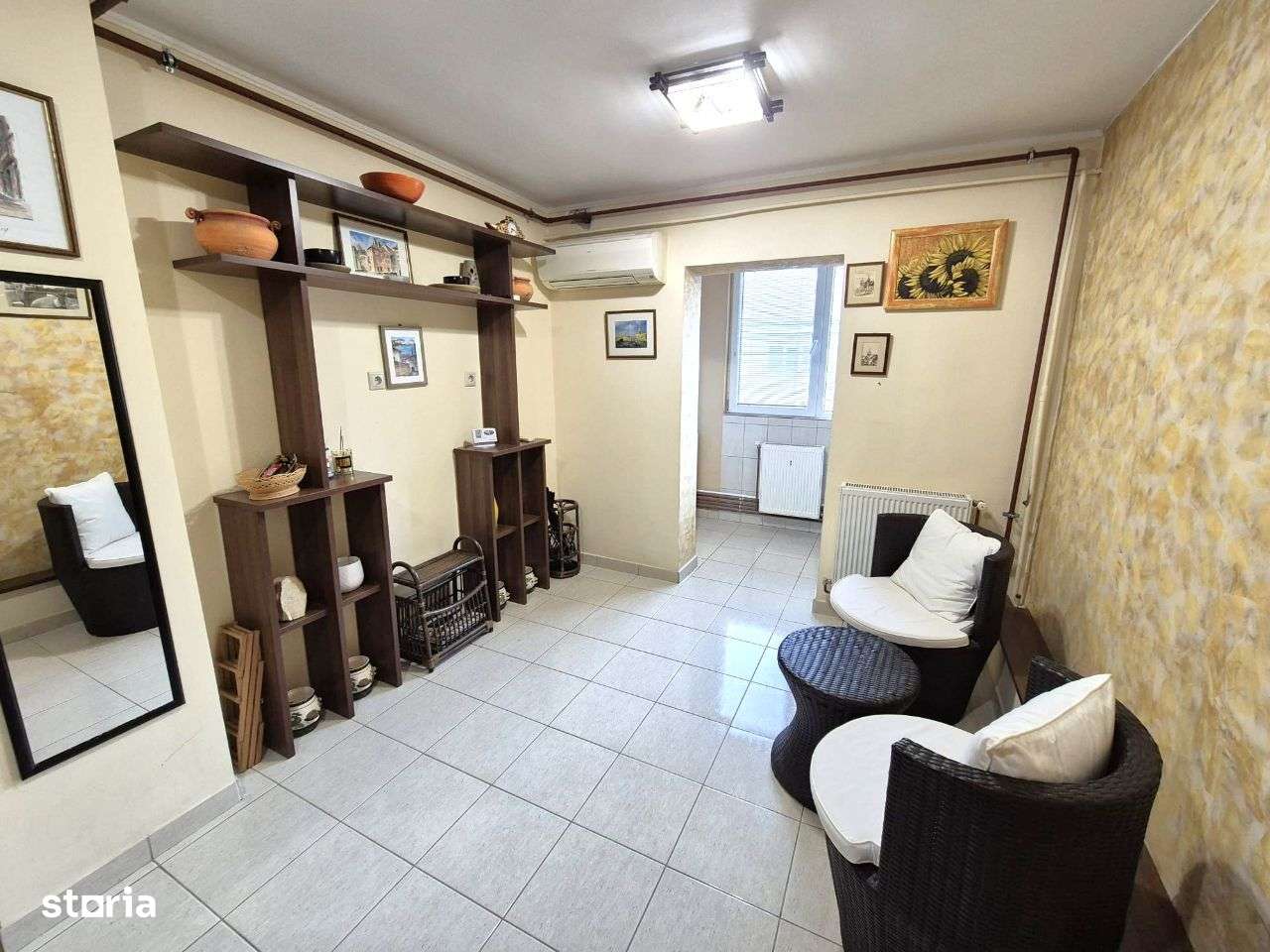 Apartament spatios, frumos renovat, ultracentral, Arad-5