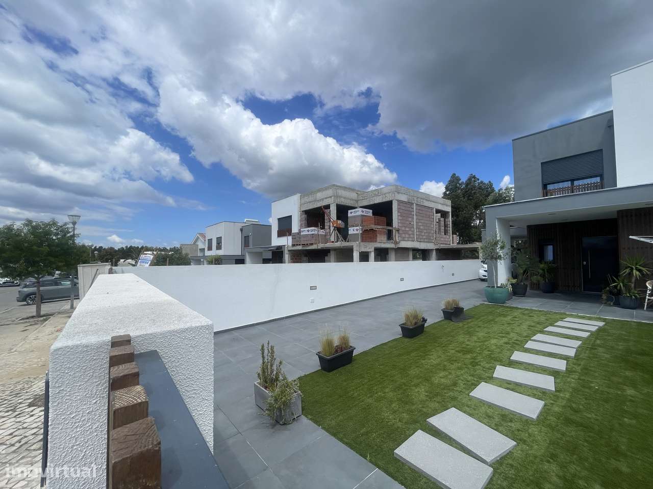 Moradia nova T3 com piscina Caminho branco Sesimbra-7