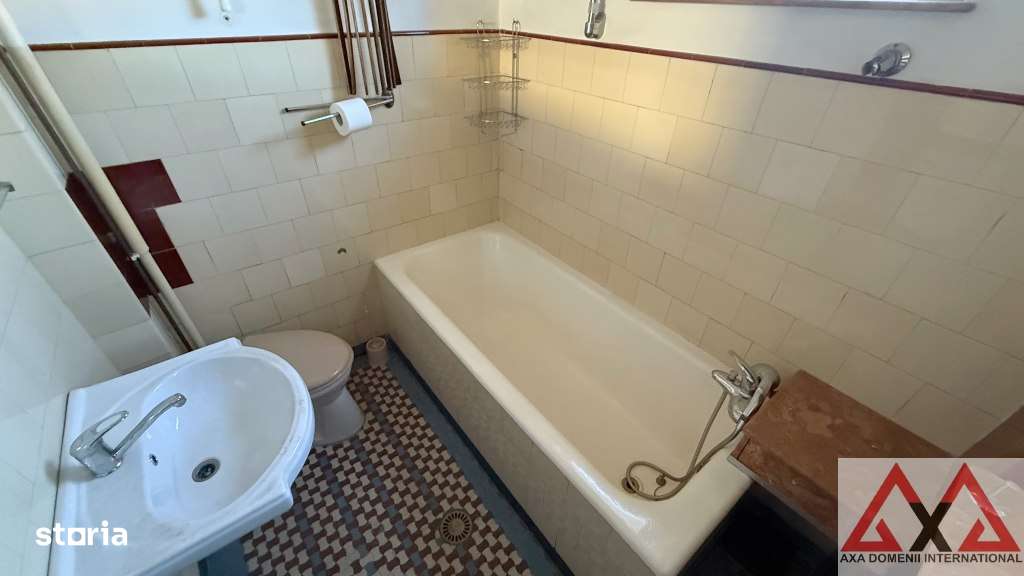 Vilă interbelică autentică, cu pod mansardabil – Vatra Luminoasă!-9