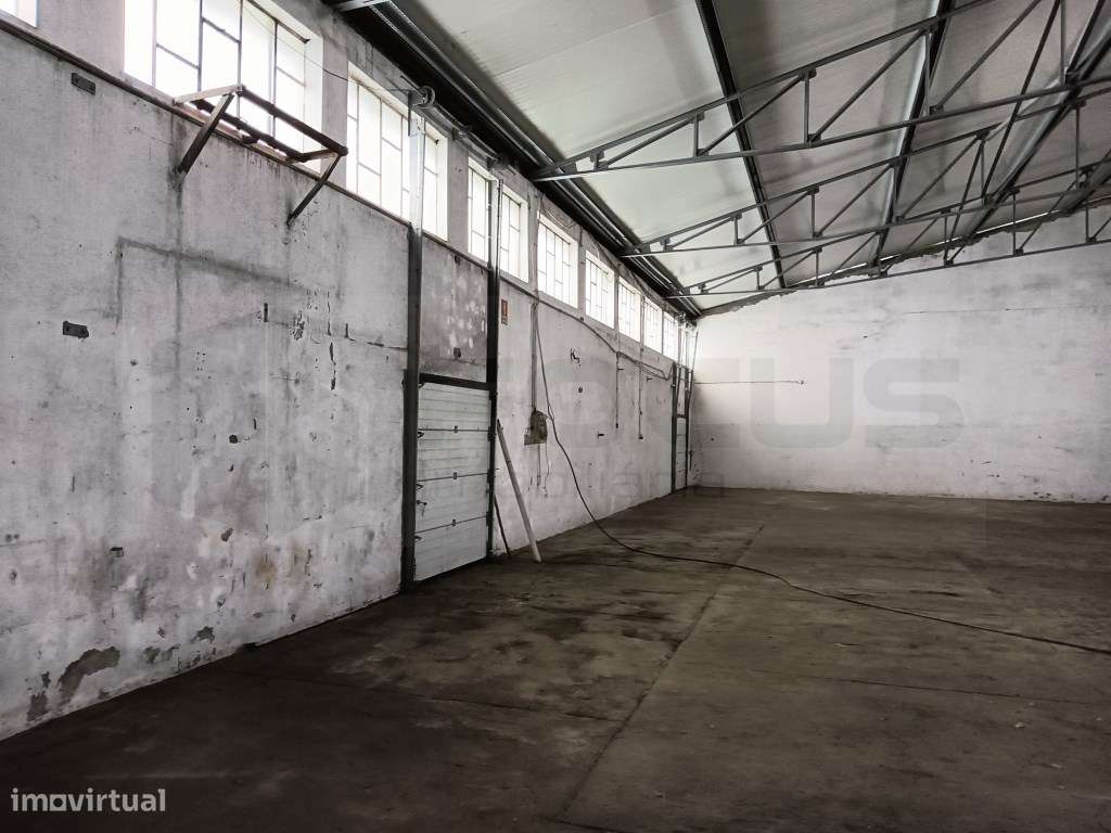 Armazém para venda - Zona Industrial Albergaria-a-Velha - Grande imagem: 5/9