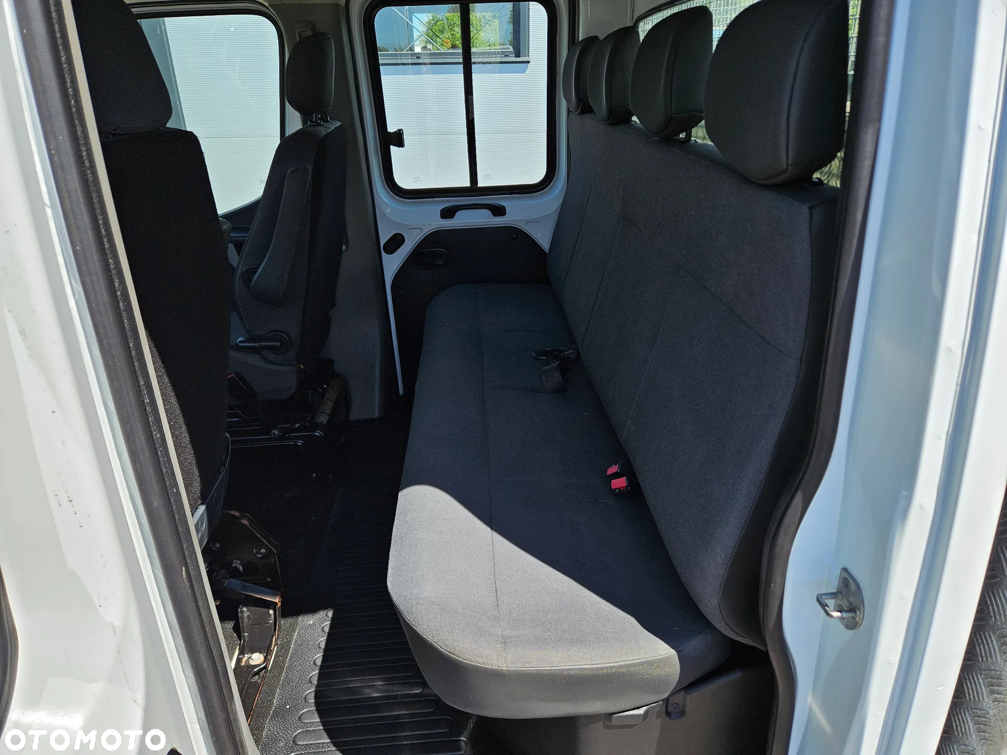 Renault Master 135 DCI / Brygadówka 6- osob / DOKA / Wywrotka / Kufer / HAK 3.5T / - 16