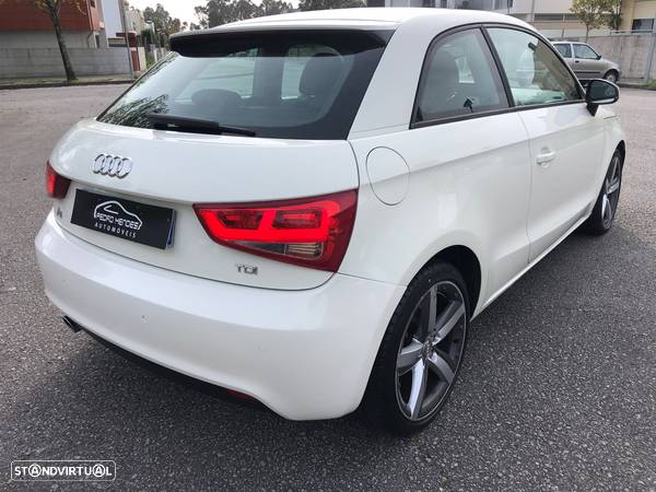 Audi A1 1.6 TDI S line Sport Pack - 2