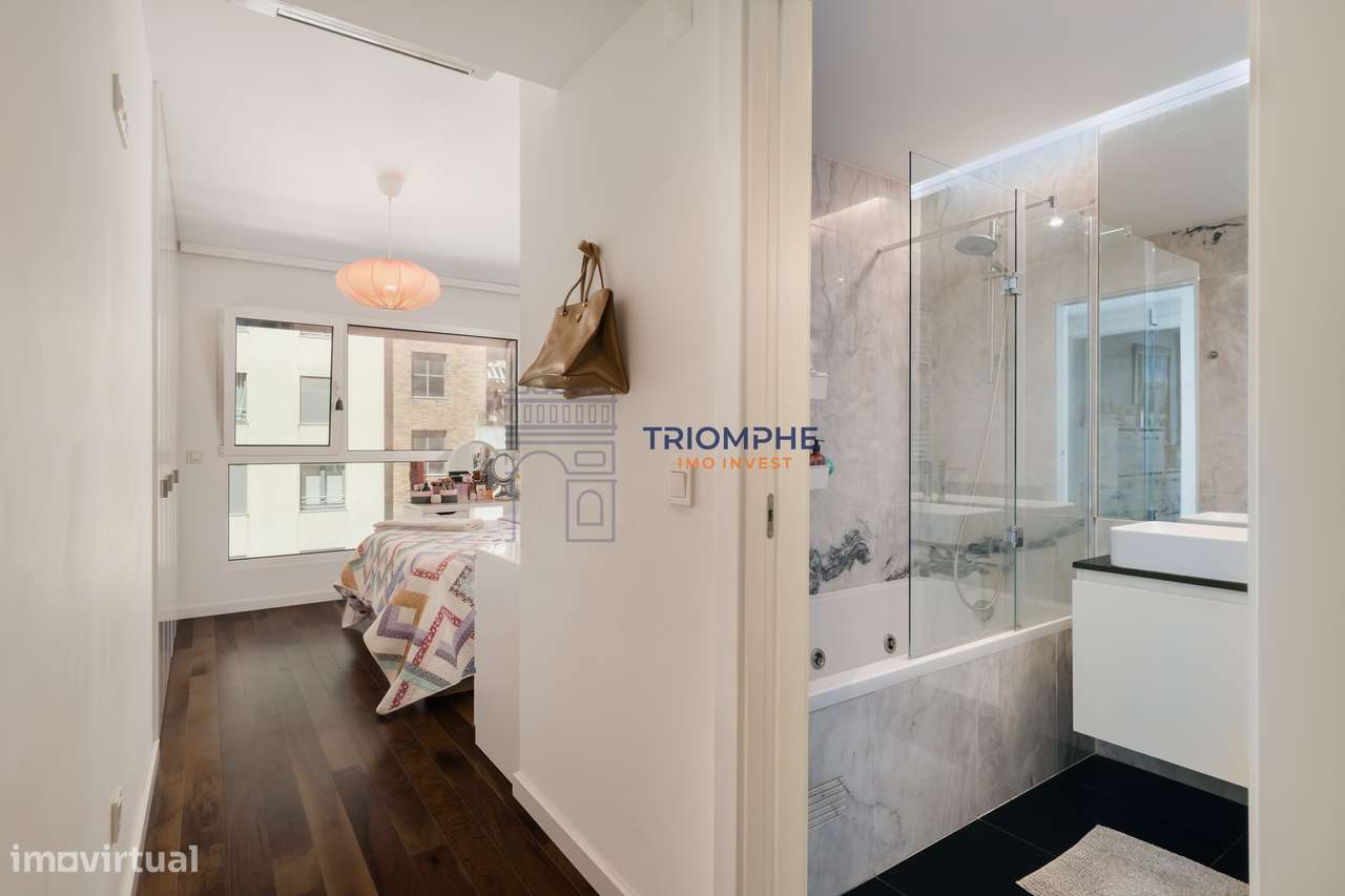 Apartamento T2 Condomínio Fechado Lux Garden junto ao Estádio da Luz - Grande imagem: 1/31