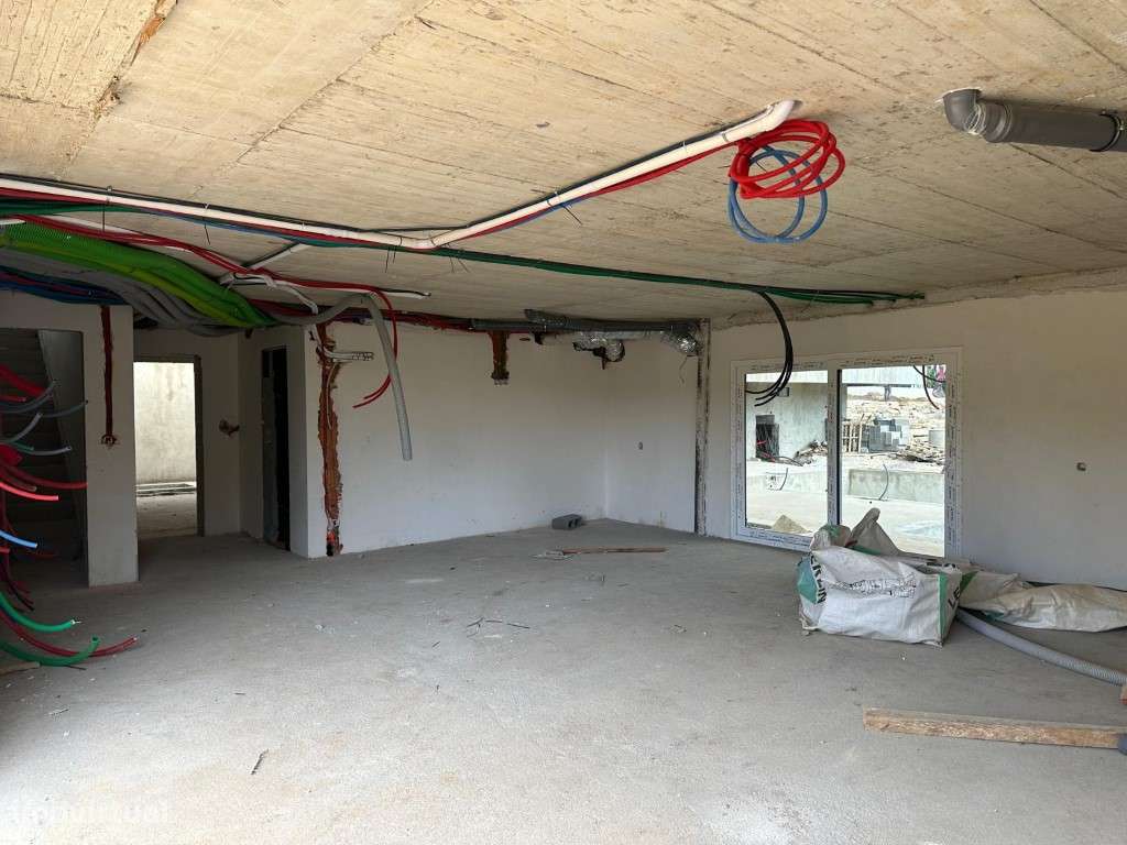 Moradia T5 de Luxo | Vila Alegre, Fernão Ferro-34