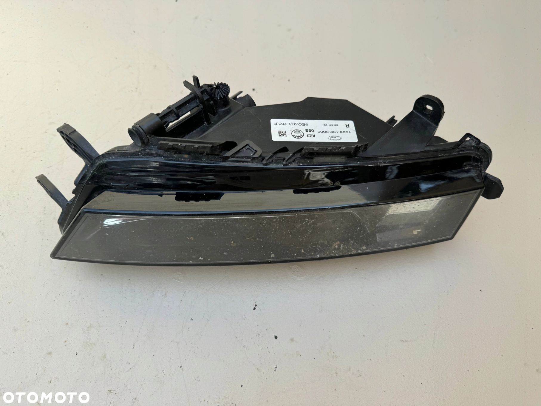 SKODA OCTAVIA III 3 HALOGEN PRAWY PRZEDNI PRZÓD 5E0941700 - 12