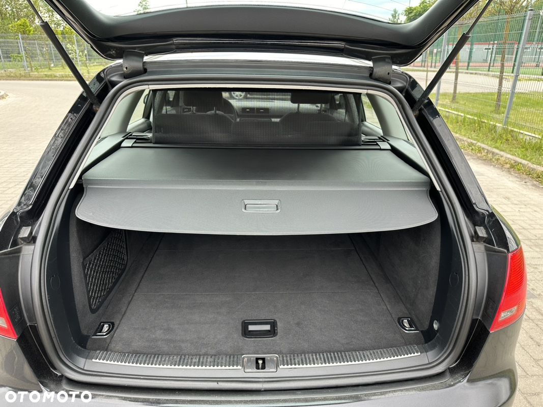 Audi A4 Avant 1.6 - 12