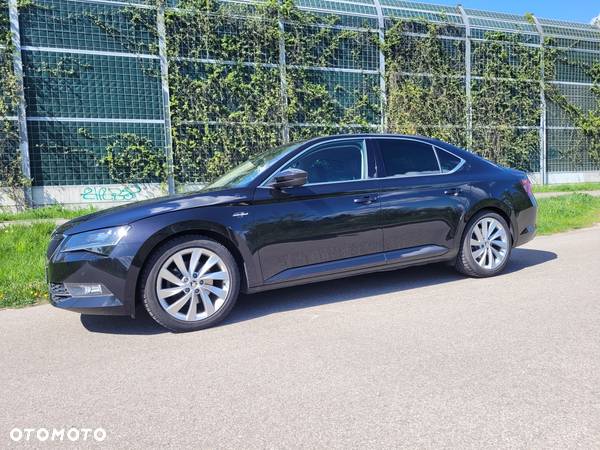 Skoda Superb 2.0 TSI L&K DSG - 10