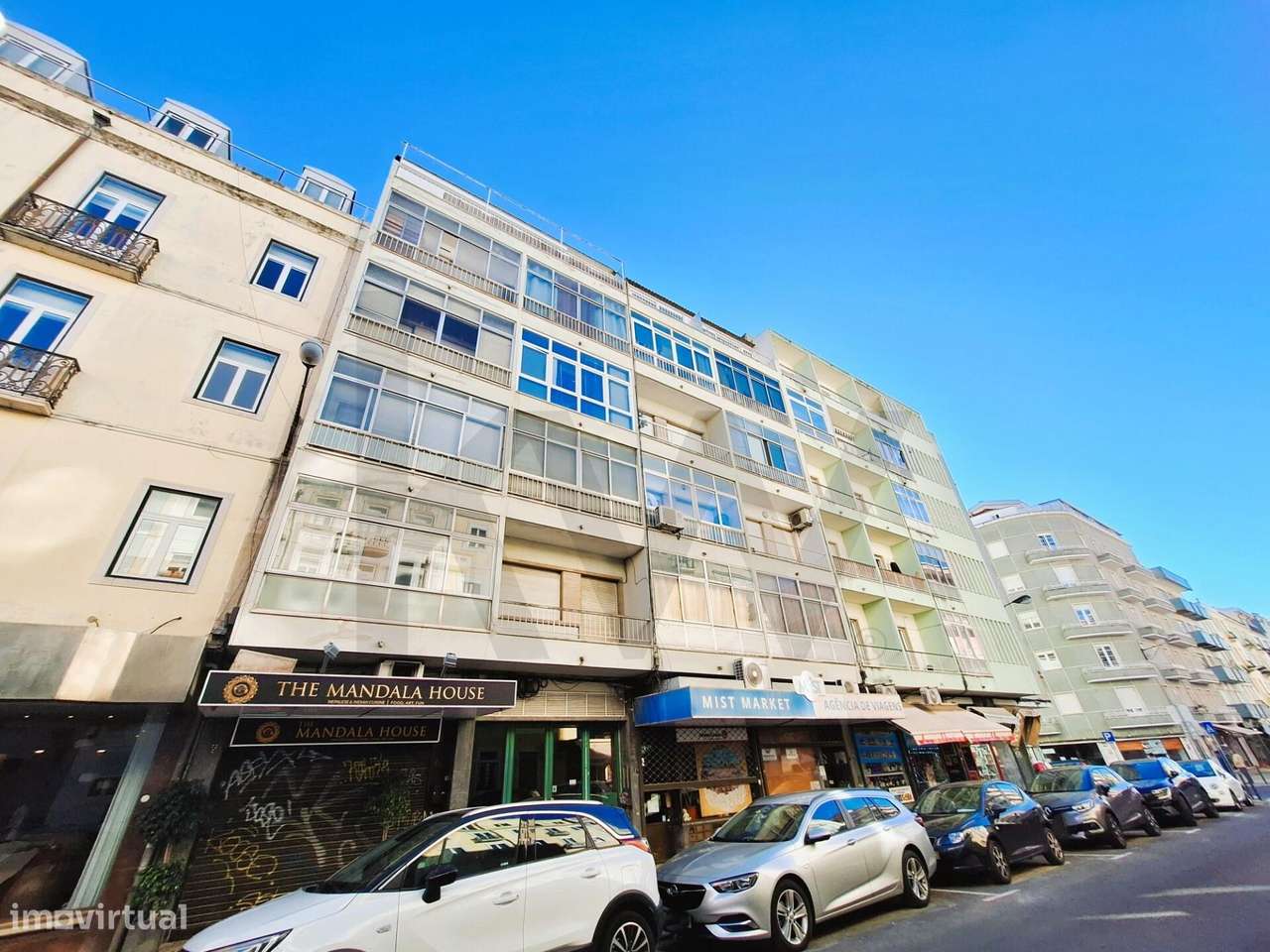 T1 | Arroios | Praça do Chile | Para renovação | Prédio com elevador-26