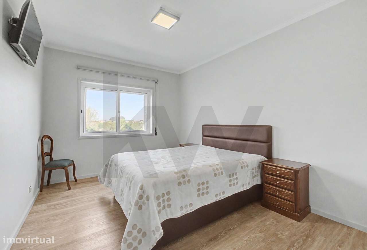 T2 Renovado com Garagem para 2 Carros (Continente Gulpilhares) - Grande imagem: 4/37