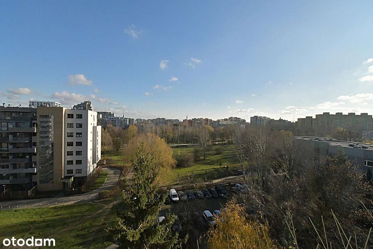 OKAZJA! 3 pokoje z oddzielną kuchnią i balkonem-13