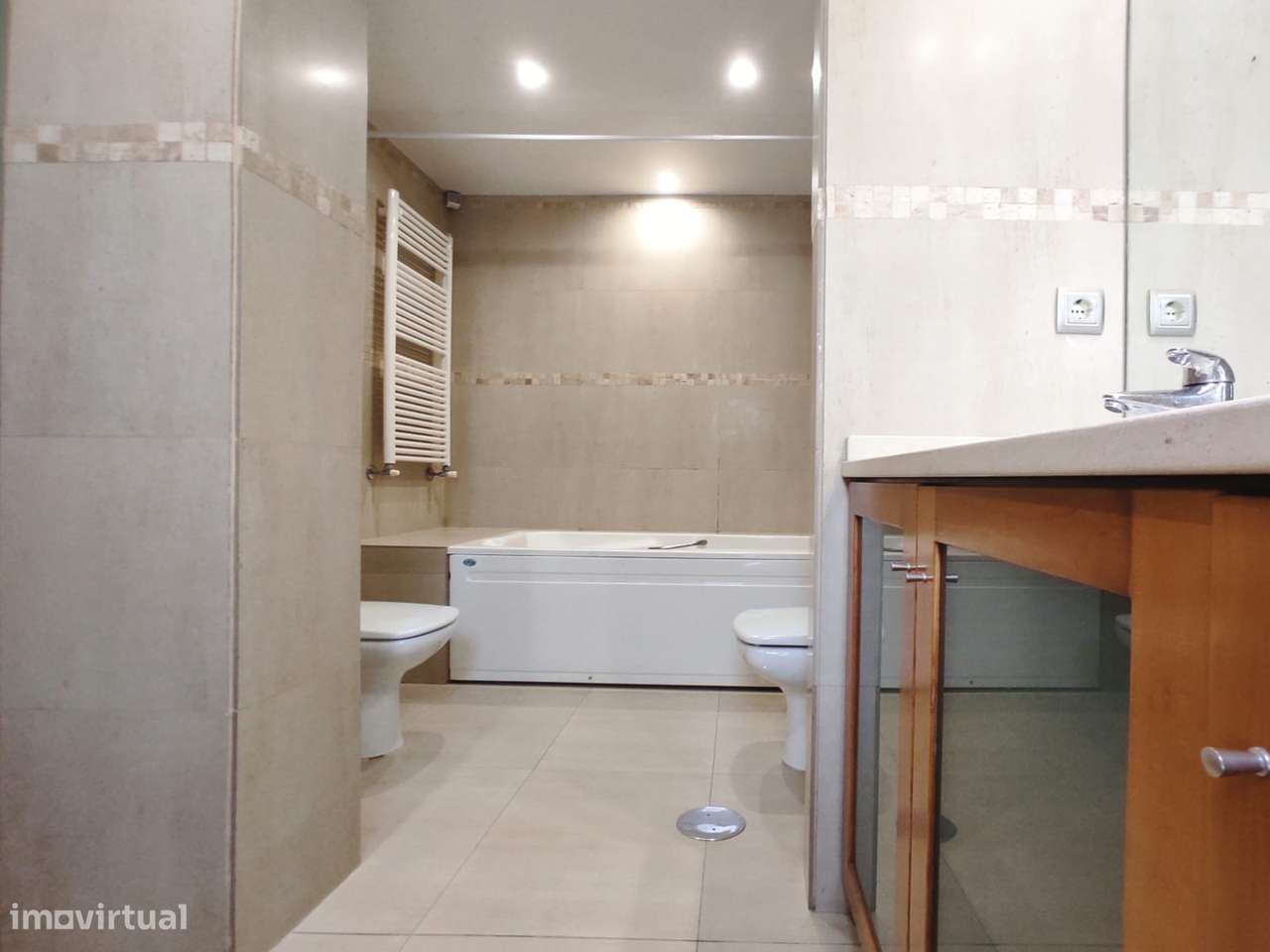 Moradia T4 NOVO PREÇO a 25min. do Porto-12