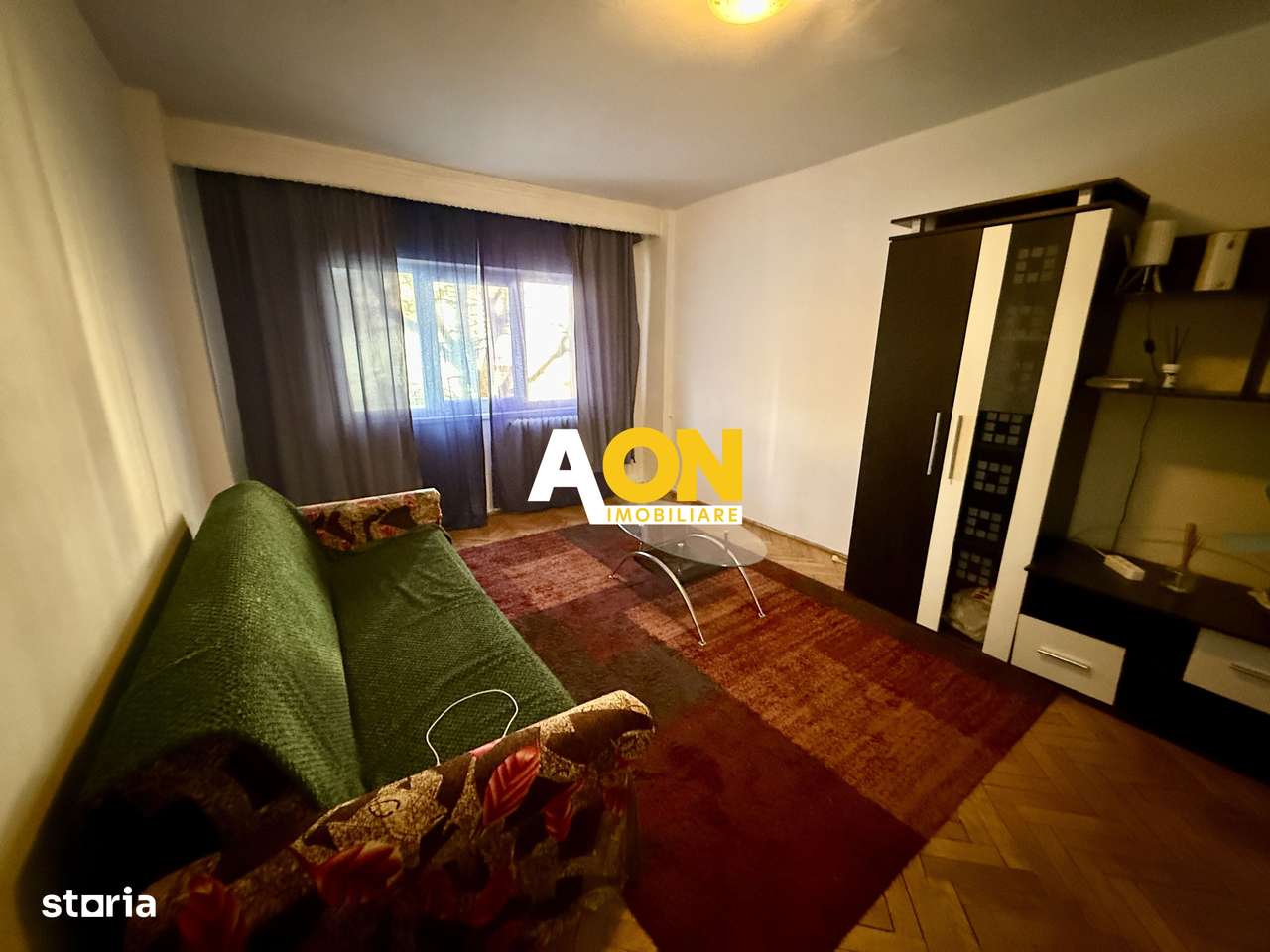 De vanzare apartament 3 camere, etaj 1, Cetate-0