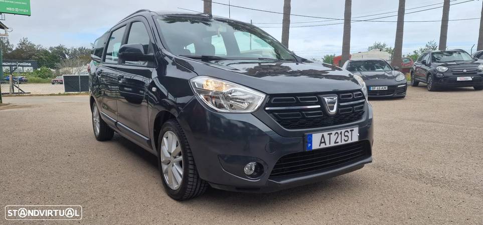 Dacia Lodgy 1.5 dCi Stepway 7L - 1