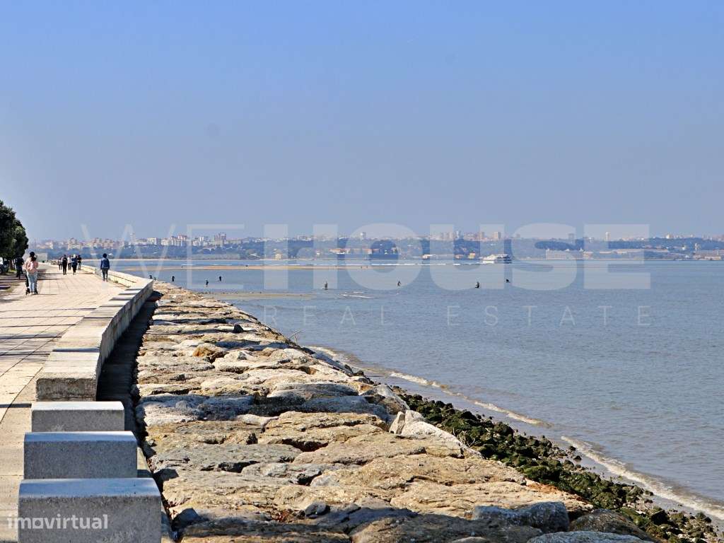 Loja com 274m² para venda no coração do Barreiro-14