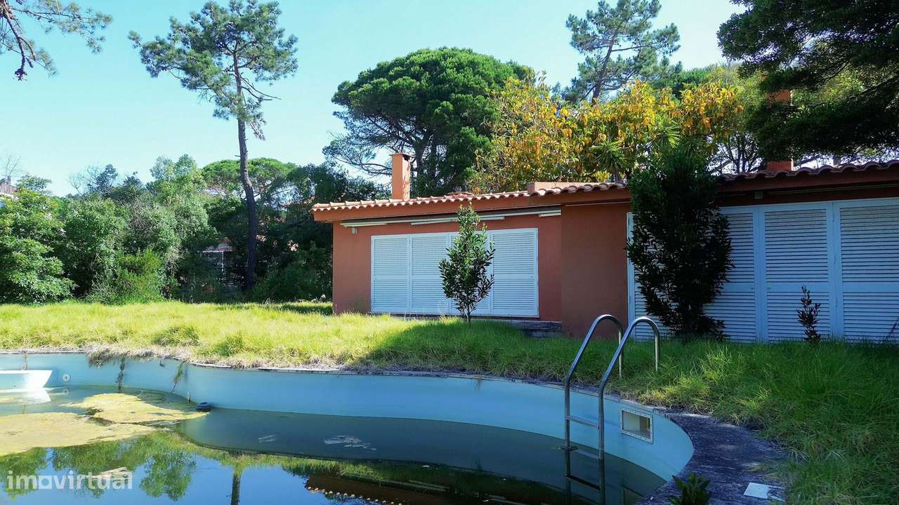 TERRENO DE 1.940m² COM PROJECTO APROVADO-10