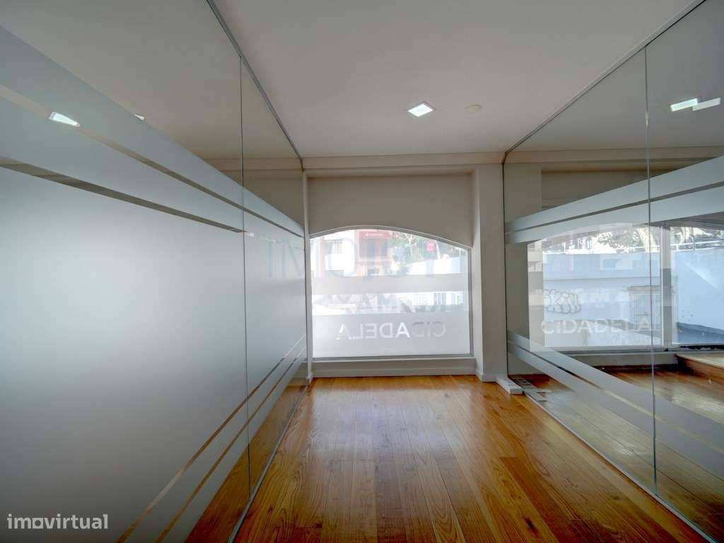 Fantástico Espaço Comercial na Zona Privilegiada de Cascais - Grande imagem: 5/20