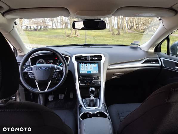 Ford Mondeo 2.0 TDCi Ambiente - 8